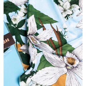 Lush Vanillary Knot Wrap